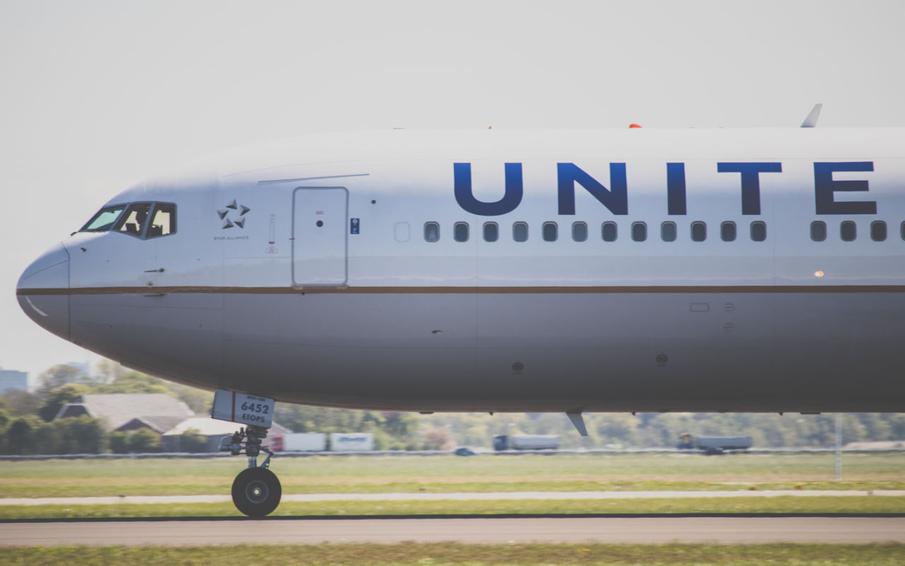Front part of a grounded United Airlines commercial airplane